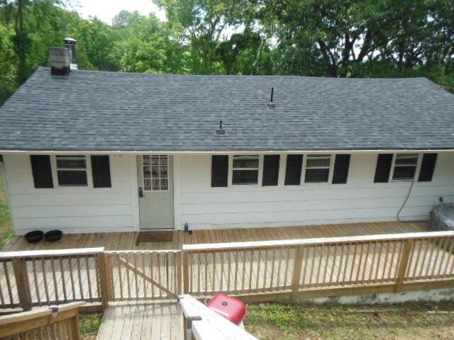 2402 Mount Pleasant Church Rd, Fincastle, VA 24090