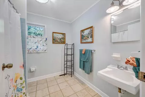Bath - 3003 Northridge Rd, Hardy, VA 24101 photo 3 of 3