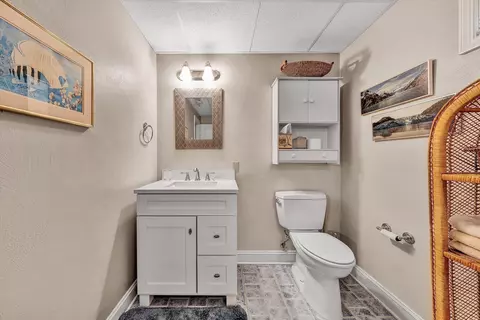 Bath - 2601 Cornwallis Ave SE, Roanoke, VA 24014 photo 4 of 5