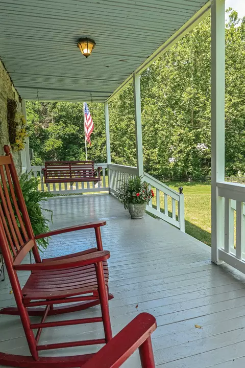 Exterior - 4407 Rich Patch Rd, Covington, VA 24426 photo 21 of 28