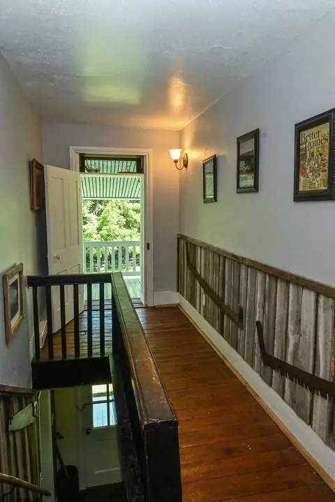 Entry Way - 4407 Rich Patch Rd, Covington, VA 24426 photo 3 of 3