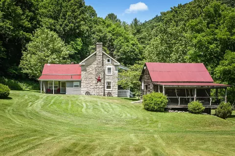 Exterior - 4407 Rich Patch Rd, Covington, VA 24426 photo 13 of 28