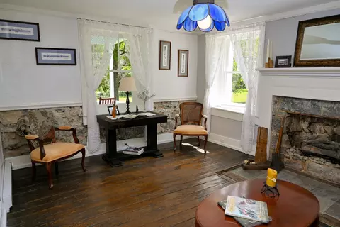 Living - 4407 Rich Patch Rd, Covington, VA 24426 photo 2 of 2