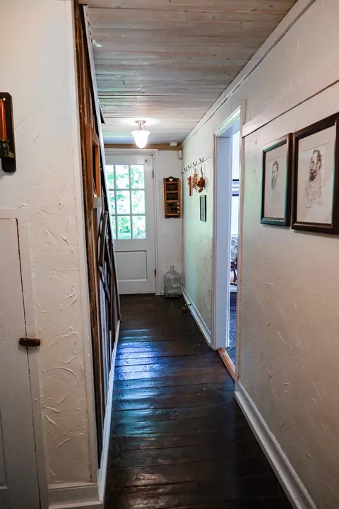 Entry Way - 4407 Rich Patch Rd, Covington, VA 24426 photo 1 of 3
