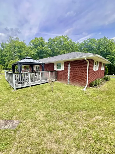4926 Johnson Creek Rd, Covington, VA 24426
