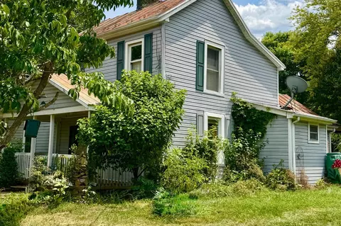 42 Moran Farm Ln, Troutville, VA 24175