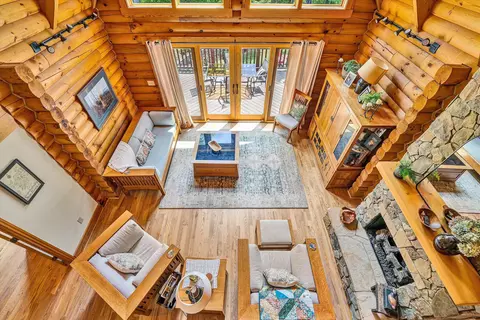 Living - 1633 Sawmill Rd, Ferrum, VA 24088 photo 4 of 6