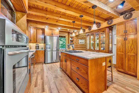 Kitchen - 1633 Sawmill Rd, Ferrum, VA 24088 photo 3 of 4