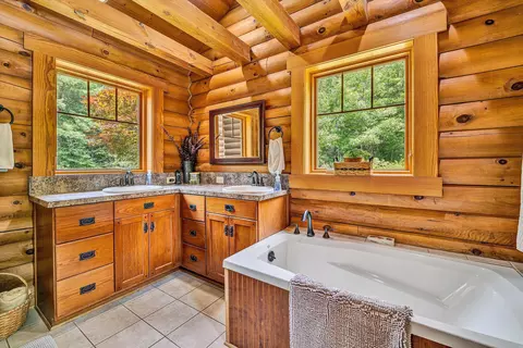 Bath - 1633 Sawmill Rd, Ferrum, VA 24088 photo 2 of 7