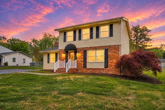 197 Apple Tree Rd, Roanoke, VA 24019