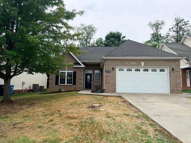 2402 Willow Walk Rd NW, Roanoke, VA 24017