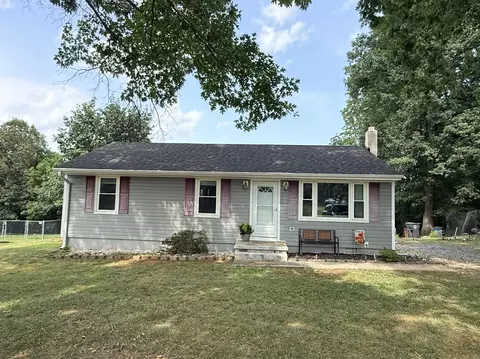 2145 Mcghee St, Bedford, VA 24523