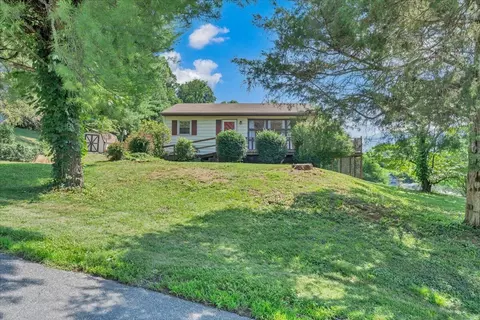 201 Long Ave, Covington, VA 24426 photo 40