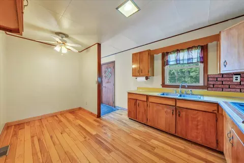 201 Long Ave, Covington, VA 24426 photo 12