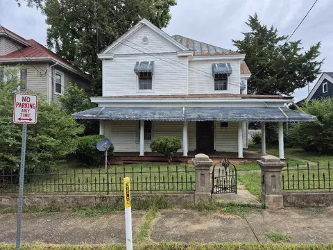 806 Stuart St, Lynchburg, VA 24501