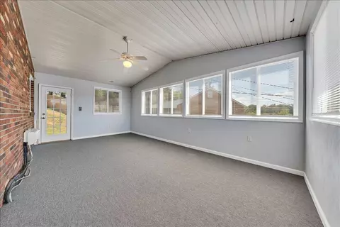 Other - 866 Peyton St, Roanoke, VA 24019 photo 2 of 7