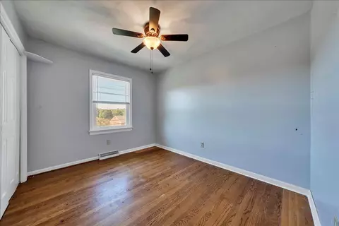 Bedroom - 866 Peyton St, Roanoke, VA 24019 photo 1 of 7