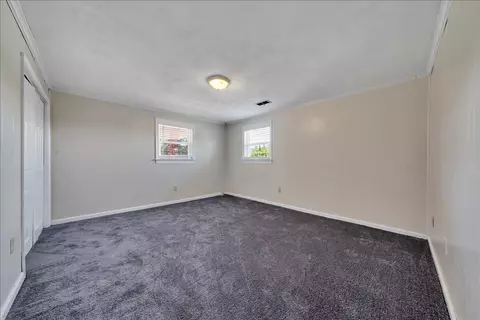 Bedroom - 866 Peyton St, Roanoke, VA 24019 photo 5 of 7