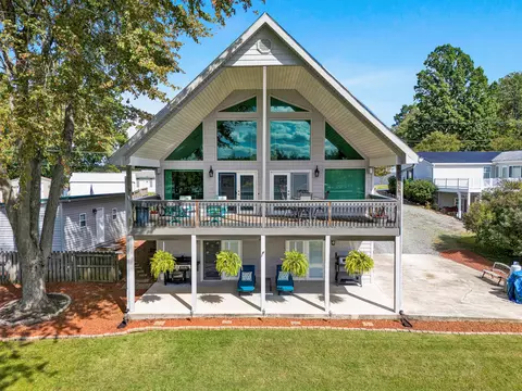 Exterior - 337 Emerald Pt, Penhook, VA 24137 photo 1 of 15