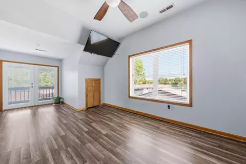 Living - 337 Emerald Pt, Penhook, VA 24137 photo 5 of 6