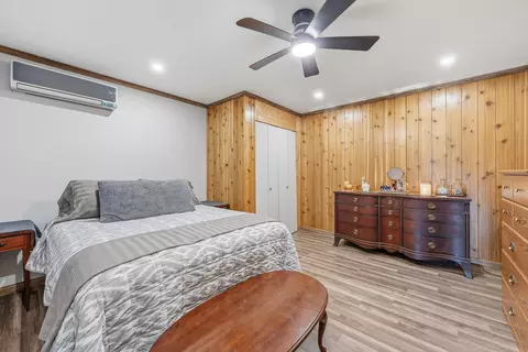 Bedroom - 337 Emerald Pt, Penhook, VA 24137 photo 4 of 4