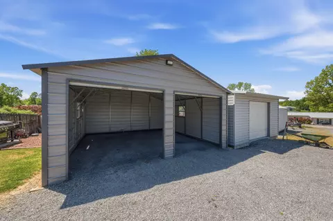 Exterior - 337 Emerald Pt, Penhook, VA 24137 photo 15 of 15