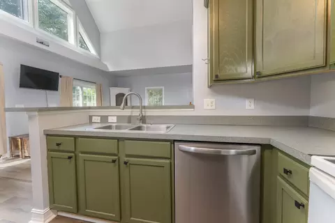 141 Chenault St, Buchanan, VA 24066 photo 14