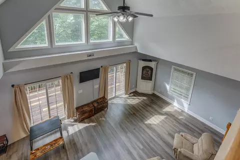 141 Chenault St, Buchanan, VA 24066 photo 22