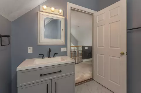 141 Chenault St, Buchanan, VA 24066 photo 25