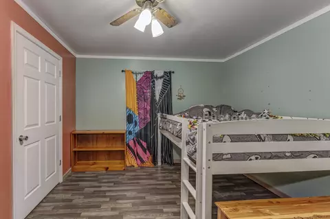 141 Chenault St, Buchanan, VA 24066 photo 28
