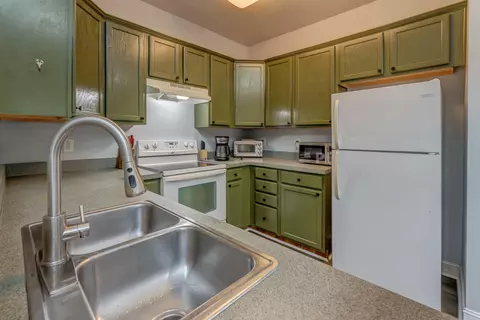 141 Chenault St, Buchanan, VA 24066 photo 15