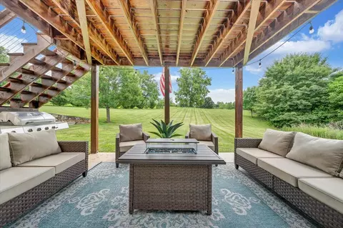Exterior - 1138 Fallview Dr, Vinton, VA 24179 photo 3 of 10