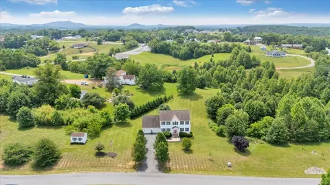 View/Area - 1138 Fallview Dr, Vinton, VA 24179 photo 8 of 9
