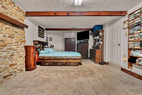 Bedroom - 419 Willowood Dr, Vinton, VA 24179 photo 6 of 6