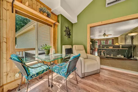 Other - 419 Willowood Dr, Vinton, VA 24179 photo 4 of 8