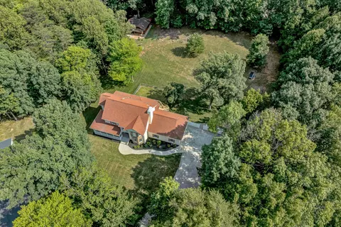 View/Area - 419 Willowood Dr, Vinton, VA 24179 photo 1 of 8