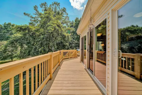 Exterior - 419 Willowood Dr, Vinton, VA 24179 photo 4 of 20