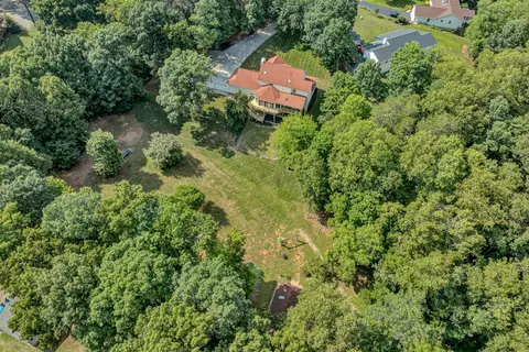 View/Area - 419 Willowood Dr, Vinton, VA 24179 photo 4 of 8