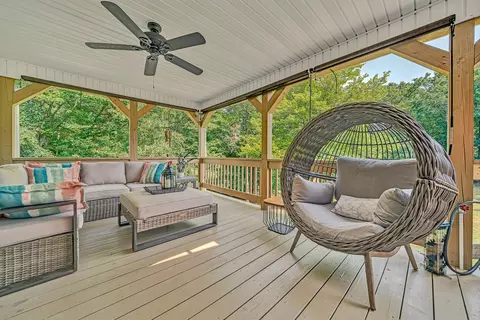 Exterior - 419 Willowood Dr, Vinton, VA 24179 photo 5 of 20