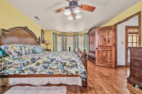 Bedroom - 419 Willowood Dr, Vinton, VA 24179 photo 4 of 6