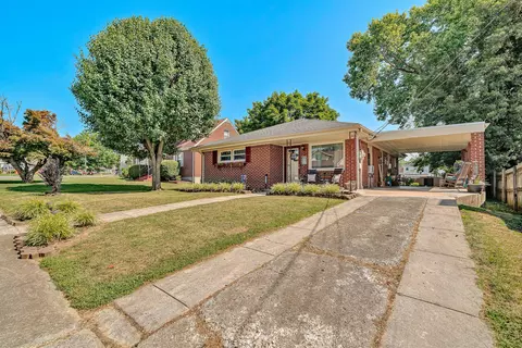 Other - 313 E Madison Ave, Vinton, VA 24179 photo 2 of 9