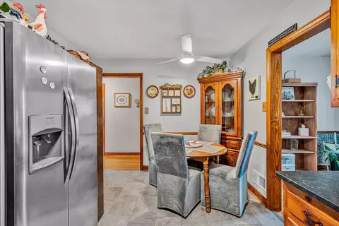 Other - 313 E Madison Ave, Vinton, VA 24179 photo 3 of 9