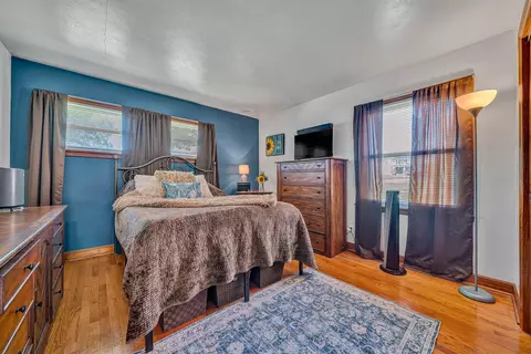 Bedroom - 313 E Madison Ave, Vinton, VA 24179 photo 1 of 2