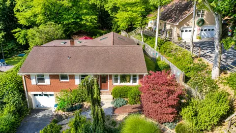 214 Heatherton Dr, Covington, VA 24426