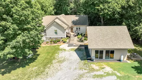 1361 Hurricane Creek Rd, Big Island, VA 24526