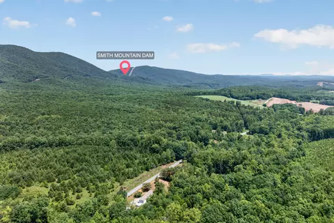 2864 Yorkshire Dr, Sandy Level, VA 24161 photo 38