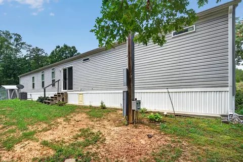2864 Yorkshire Dr, Sandy Level, VA 24161 photo 45