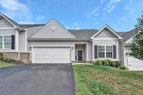 46 Carrington Ct, Roanoke, VA 24019