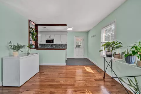 Other - 2425 Edinburgh Dr NW, Roanoke, VA 24012 photo 3 of 7