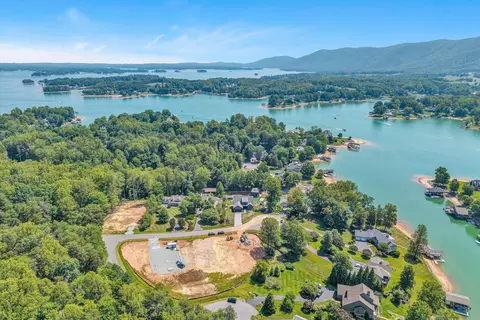 View/Area - 197 Mountain Shore Dr, Penhook, VA 24137 photo 8 of 16